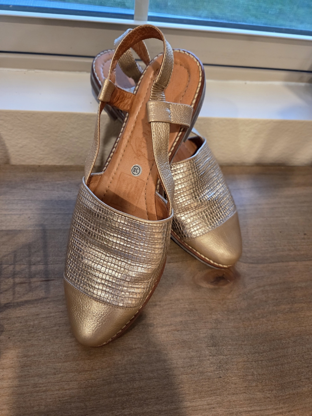LEATHER Metallic Gold Slingback Flats with Textured Upper